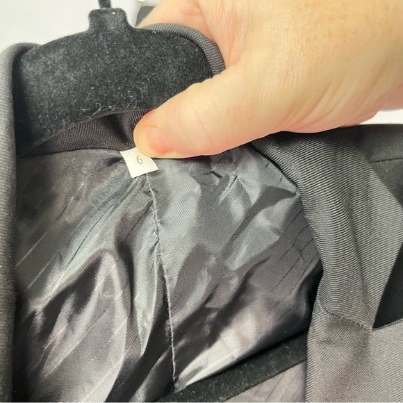 Women’s Long Pants Dress Suit Blazer Jacket and Pants Sz 6 Black - Picture 6 of 8